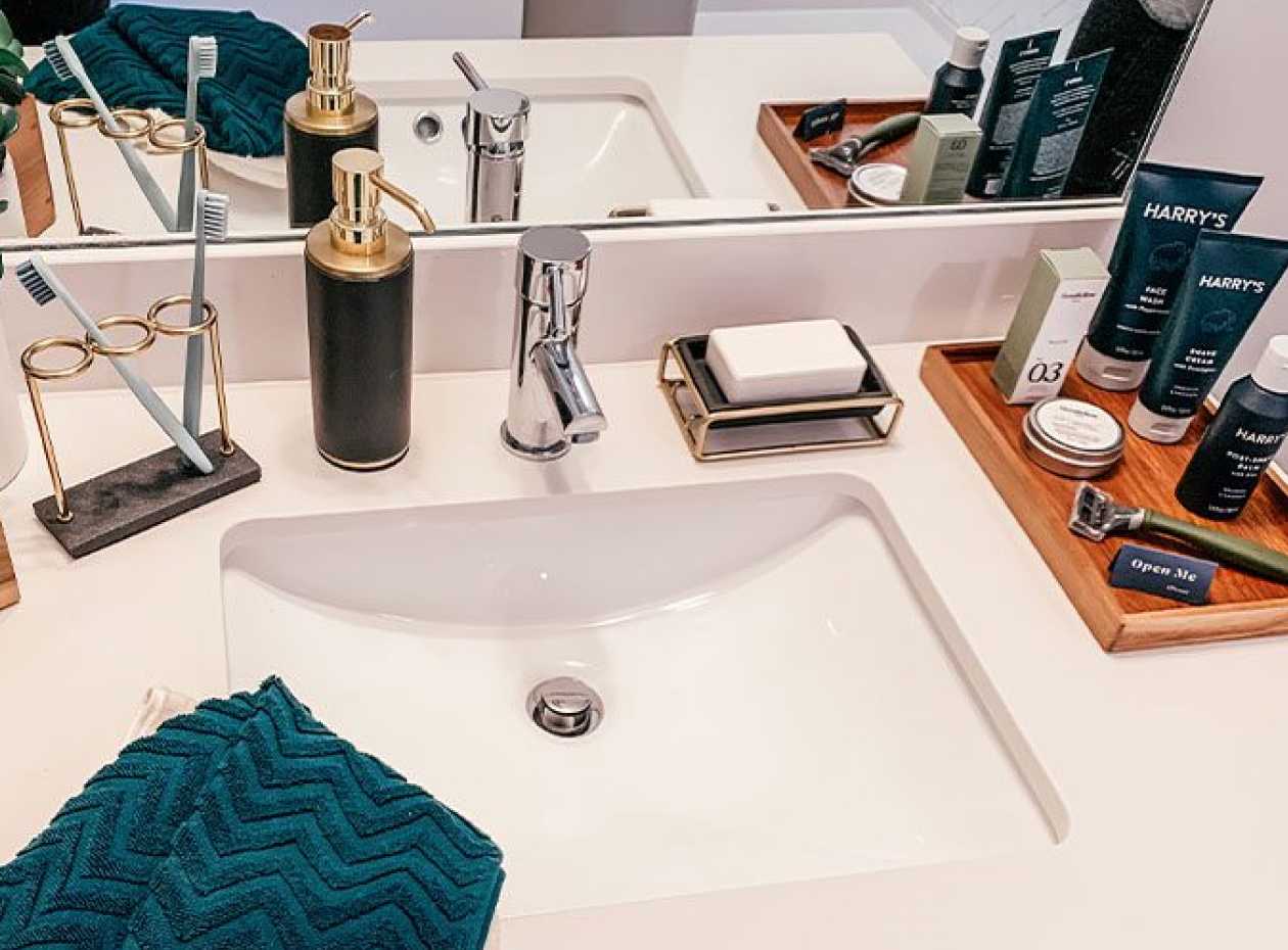 A bathroom sink
